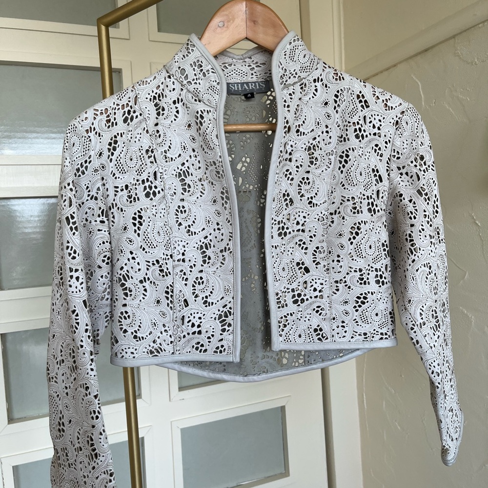 Shari’s Place natural leather cutout jacket blazer in ivory white vintage